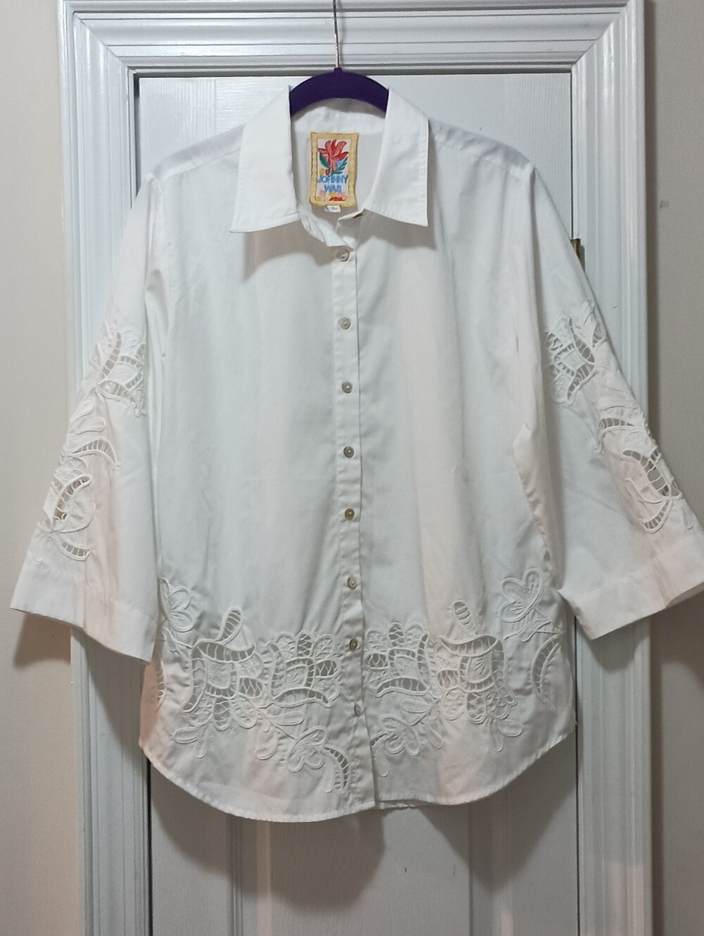 Vintage Johnny Was White Eyelet Button-Down Blouse Size Small